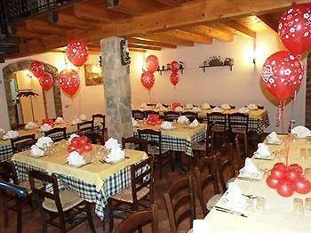 Azienda Agrituristica Le Chiuse *